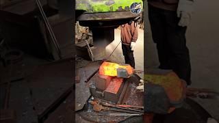 Traditional Forging: Crafting a Steel Pipe Bushing from Scratch