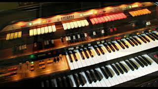 The Eminent Grand Theatre 2000 Electronic Organ with music by Pete Colley.