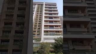 AishwaryaRai  Bachchan house in Mumbai #sorts #youtubeshorts #viralshorts #bkc