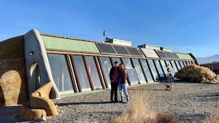 WE STAYED IN THE LEMURIA EARTHSHIP IN TAOS, NEW MEXICO!