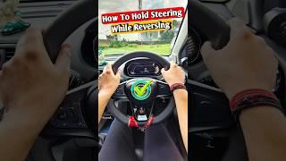 How To Hold Steering Wheel 