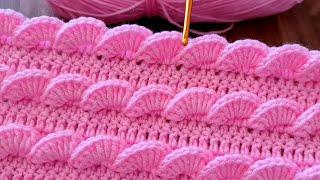 This Super Easy Crochet Baby Blanket Pattern is Adorable!  Crochet Stitch Perfect for Beginners