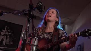 The Country Duo - "Pickin' Up the Pieces" (Sun Studio Sessions)