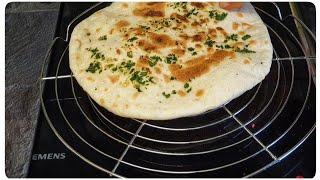 Naan Brot Grund Rezept/Basic Naan Recipe.