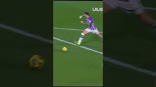 magical goal🪄 by Griezmann #football #nutmeg #shortsfeed #shortsvideo #shortviral #france