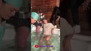 Hot tube water birth