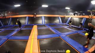 TUNE SQUAD vs. FLYING PENGUINS - Sky Zone Daytona Beach Ultimate Dodgeball Qualifier 2017 Final