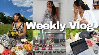 Maintaining a social life, Back in the gym, Exam season, PR Unboxing |Vlog