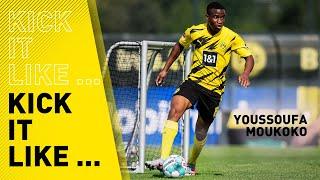 Kick it like Youssoufa Moukoko | Name his trick