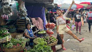 *PRIMERA VEZ* JAPONESA VISITANSO A MERCADO DE SAN SALVADOR