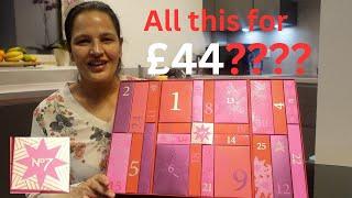 My mum's beauty secrets  - No7 Boots Advent Calendar Unboxing 2023