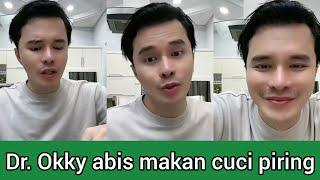 Dr. Okky abis makan langsung cuci piring sendiri