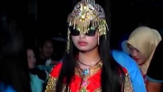 Bidadari Sintren mbrojol dari Kurungan - SENI Tari SINTREN Indramayu