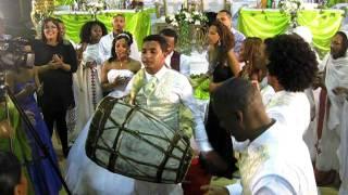 Ethiopian Orthodox Wedding 5 - the Groom Sings