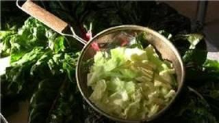 Cabbage Recipes : How to Steam Cabbage Without a Steamer