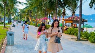 Vietnam Walking Tour - Da Nang Beach at Evening - My Khe & Pham Van Dong Beach