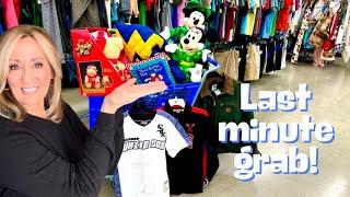 It was in cart in 2 SECONDS FLAT! | Goodwills GONE CRAZY with CHRISTMAS INVENTORY!