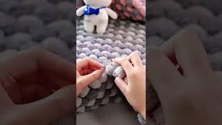 Knitting with ball yarn