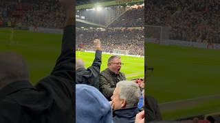 Rangers fan cheers at Manchester United fans #football #rangers #manchesterunited #europaleague