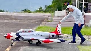 Maiden Flight - FEIBAO T-33 2.7M Turbine Jet Trainer with Jet Italia Lion 220 N Turbine Engine