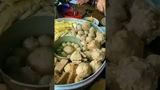 BAKSO MALANG FULL SENYUM SAYANG #kulinermalang #wisatakuliner #bakso #arema