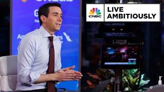 Andrew Sorkin On Being A Journalist | Live Ambitiously