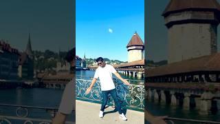 SRK Pose | Shah Rukh Khan | King Khan | Niloy Alamgir #shorts #srk #indianactor #bollywoodactor