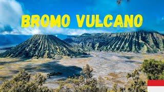 Exploring The Bromo Vulcano in Java, Indonesia [4K]