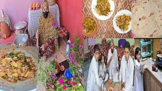 Jannat ne banai rotiyan Soniya ne banaya shimla mirch chicken keema |village  lunch routine vlogs