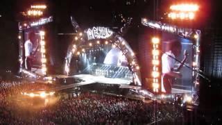 AC/DC Wrigley Field Angus Young Guitar Solo 09/15/15 Rock or Bust Tour