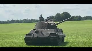 RC 1/6 Tank King Tiger out for a stroll, another view