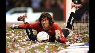 Guillermo Ochoa Saves At Age 19