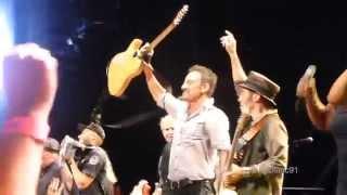 Bruce Springsteen " Shout" Tampa 5-1-14