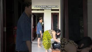 PUNYA SUAMI TANGANNYA SUKA ISENG #lucu #suamiistri #ngakak #trending #viral