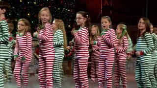 "That's Gotta Be" | Singing Christmas Tree