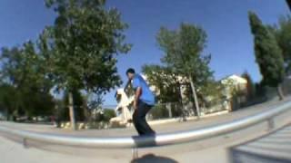 ZUMO TRICKS# Kickflip - Miguel Gorjón
