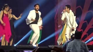 Rocking performance by ‪#‎AlluArjun‬ along ‪#‎Anirudh‬ @ SG