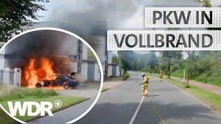 Auto in Flammen: Feuer droht auf Gebäude überzugreifen | S08/E06 | Feuer & Flamme | WDR