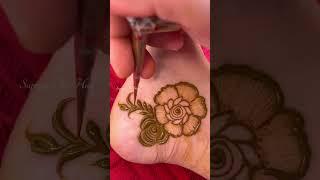 3D Rose Bana Sikho Easy Tarike Se  #shorts #bridalmehndi #mehndidesign #trending #rosemehndi