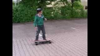 Elektro-Skateboard 250 Watt -- auch für Kinder geeignet