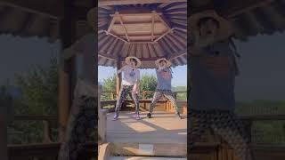 Douhyun and junhyuk dancing to weird remake song  #shorts #mirae #kpop