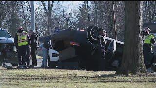 1 taken to hospital after 4-car crash in Youngstown