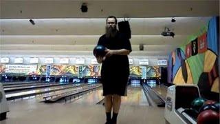 Man Bowls 280 Bowling BACKWARDS (World Record) | RecordSetter.com