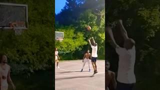 OG shoots the 3 #2v2 #bball #clips