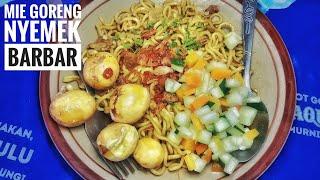 BAKMI JOGJA BARBAR!! PAK MUL SIDOARJO, MIE GORENG 'NYEMEK' NYA YANG BIKIN KETAGIHAN