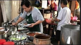 Decades Old Hakka Nasi Lemak At KL's Chow Kit !