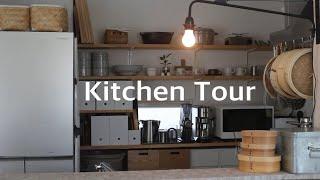 【Kitchen Tour】暮らしの真ん中、我が家のキッチンを紹介 l ざっくり収納の中身 l お気に入りの調理道具を紹介 l 季節のフルーツ梨のコンポート l 猫のいる暮らし