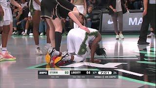 WNBA Leading Scorer Jewell Loyd INJURES ANKLE, Exits In 4th Quarter Of Seattle Storm vs NY Liberty