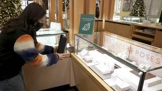 Robbins Brothers Engagement Ring Shopping Safely