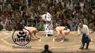 one of the greatest SUMO matches of all time!